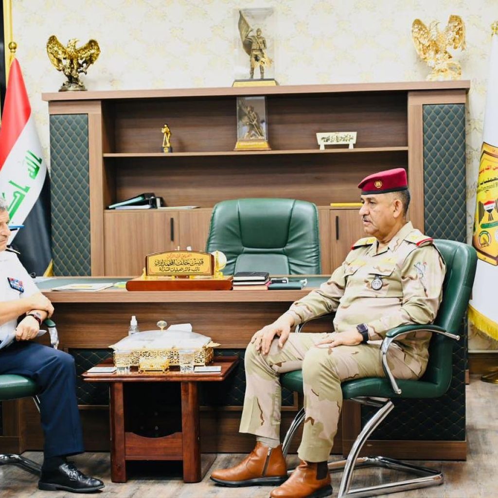 العراق وفرنسا يؤكدان على ضرورة تطوير التعاون العسكري بمختلف الصنوف والمستويات
