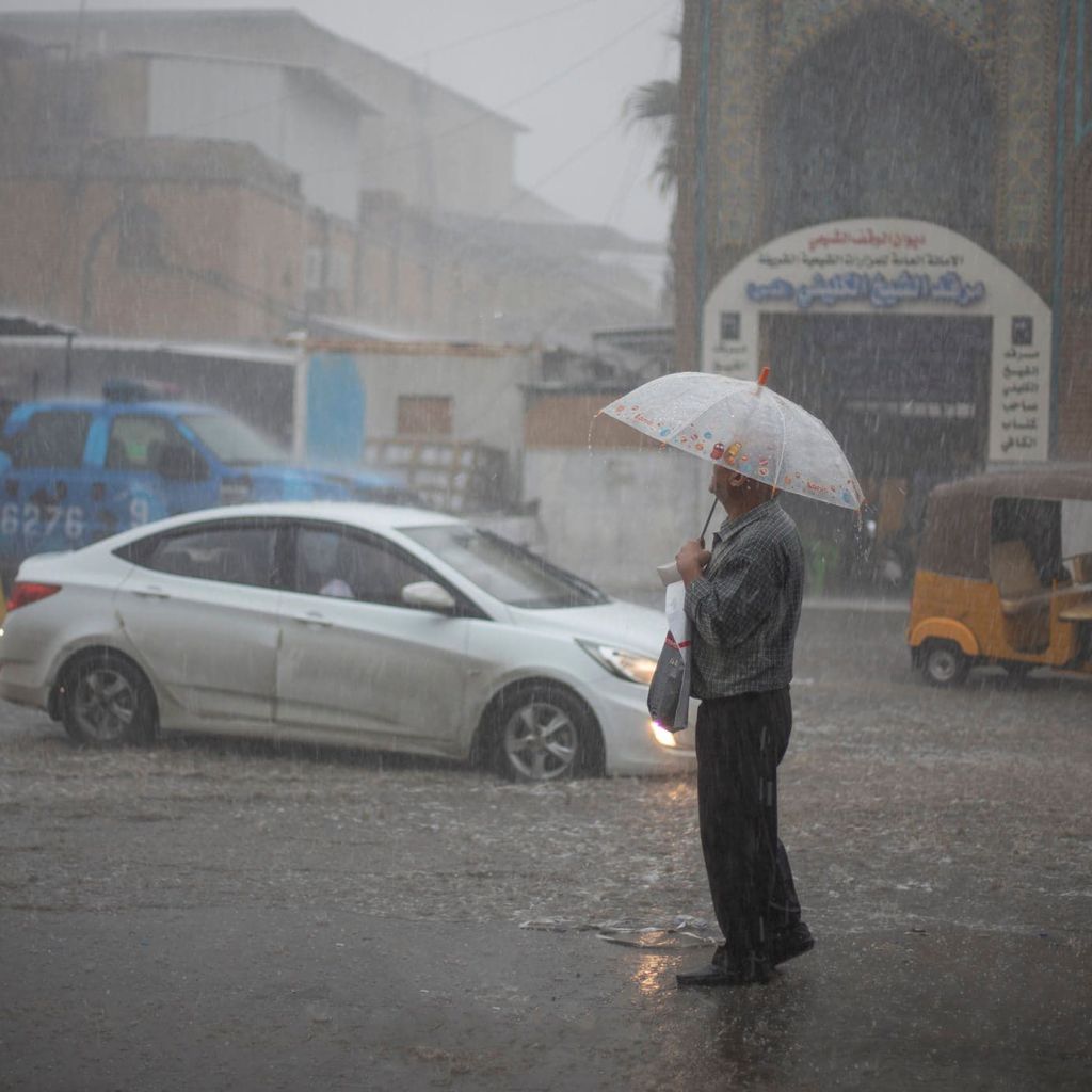 الأنواء الجوية: زخات مطر وانخفاض في درجات الحرارة بدءاً من الغد