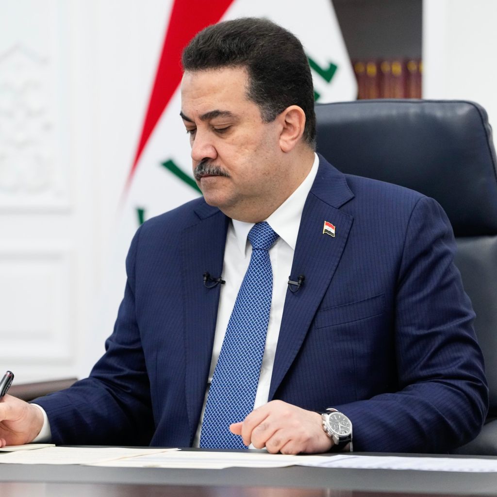 رئيس الوزراء يوافق على تخصيص أراضٍ سكنية مخدومة للملاكات الطبية والصحّية