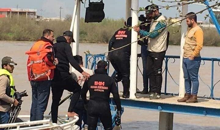 فريق تركي من الغواصين يؤكد من الموصل صعوبة إيجاد جثث جديدة لضحايا العبارة الغارقة