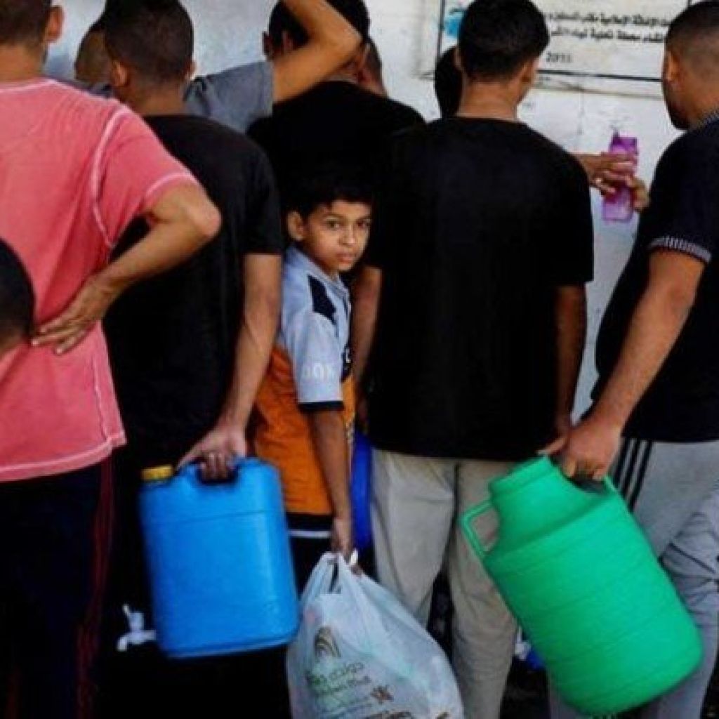 اليونيسيف تحذر من نقص كارثي في مياه الشرب في غزة