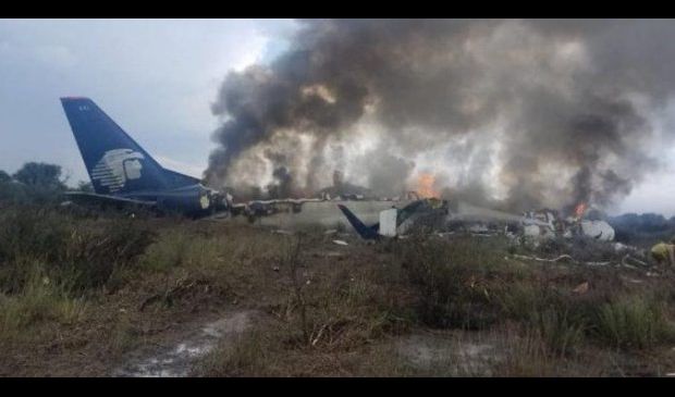 تحطم طائرة ركاب على متنها 101 شخصا شمالي المكسيك
