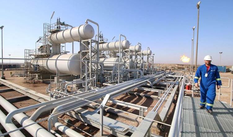 العراق يحقق أكثر من 9 مليارات دولار عن بيع النفط في آب الماضي