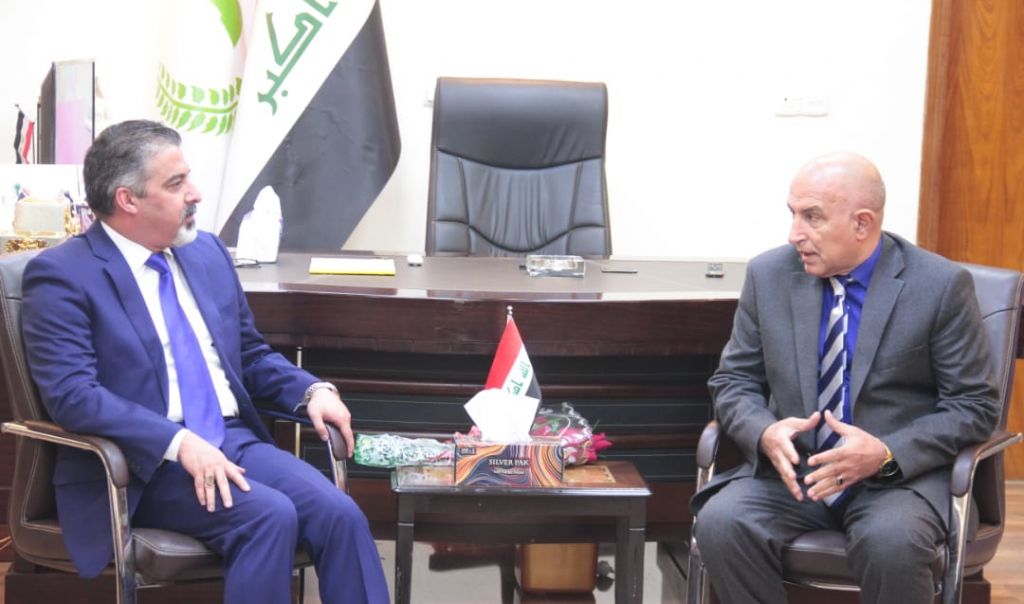 وزير العمل والشؤون الاجتماعية باسم عبد الزمان يؤكد من الموصل، دعمه لمطالب الاهالي في المدينة