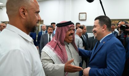 رئيس الوزراء يؤكد ضرورة التحول الكامل للأتمتة والعمل الإلكتروني بدوائر العدل