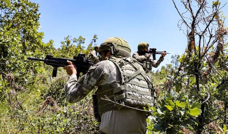 الدفاع التركية تعلن مقتل 23 عنصراً تابعاً لـPKK داخل الأراضي العراقية
