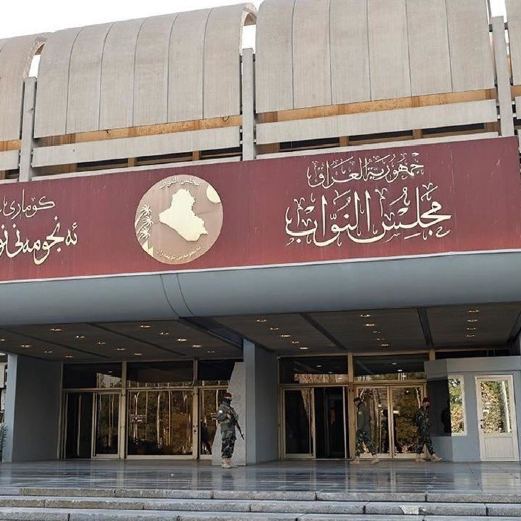 المالية النيابية تعلن الاتفاق على الحد الأدنى لرواتب الموظفين