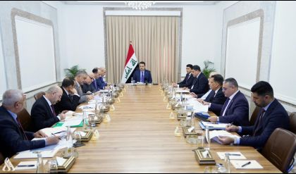 رئيس الوزراء يترأس اجتماعاً لمتابعة إجراءات الشروع بتنفيذ مشروع مدينة الصدر الجديدة
