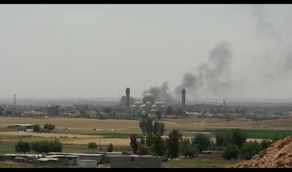 الموصل.. مقتل وإصابة 22 مدنياً من عائلة واحدة بنيران داعش