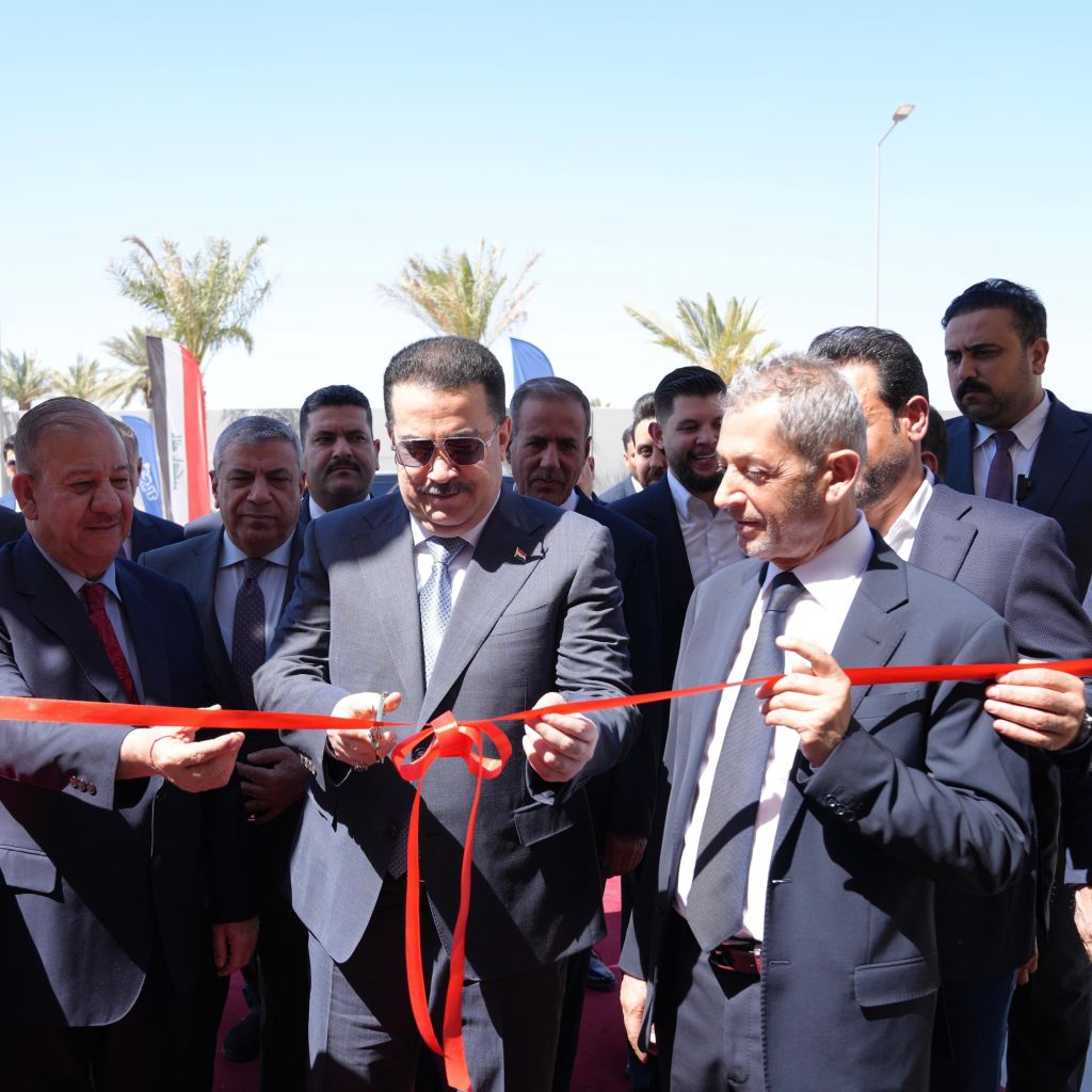 رئيس الوزراء يفتتح مصانع الشركة العربية المتحدة للصناعات الغذائية المحدودة