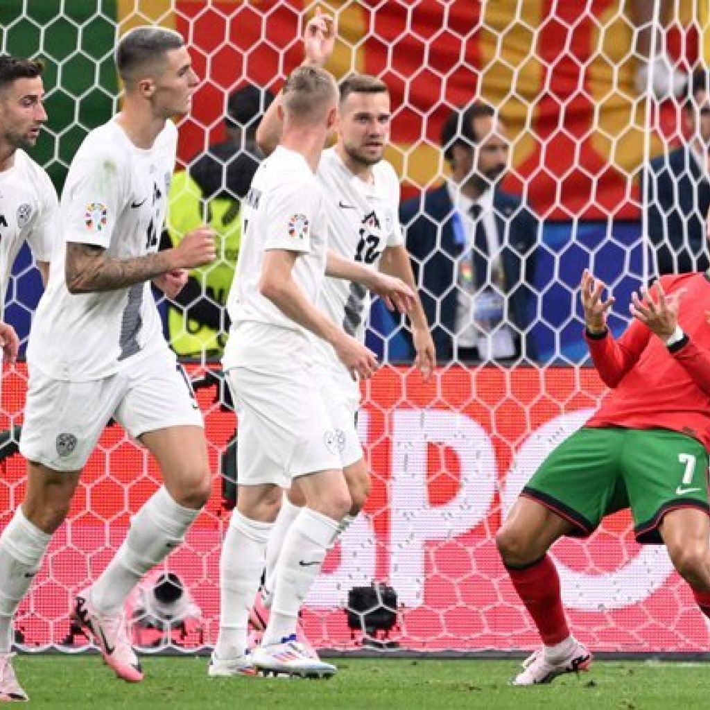 البرتغال تهزم سلوفينيا بركلات الترجيح وتبلغ ربع نهائي اليورو