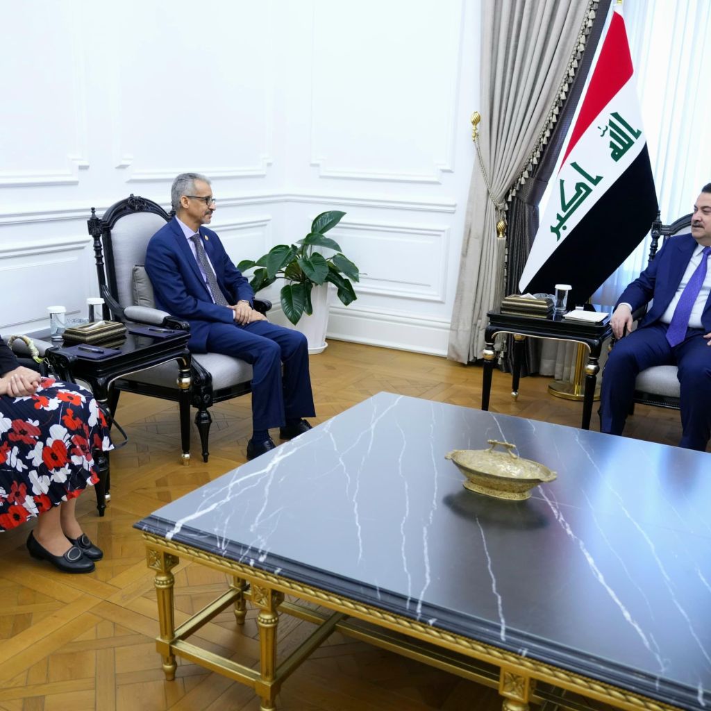 رئيس الوزراء يؤكد رغبة الحكومة التعاون مع منظمة الألسكو بمجال تدريب المعلمين