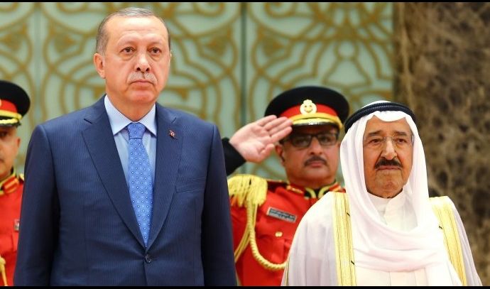 بعد قرارها نشر قوات في قطر . . أمير الكويت يتصل بالرئيس التركي هاتفيًا لبحث أحداث المنطقة
