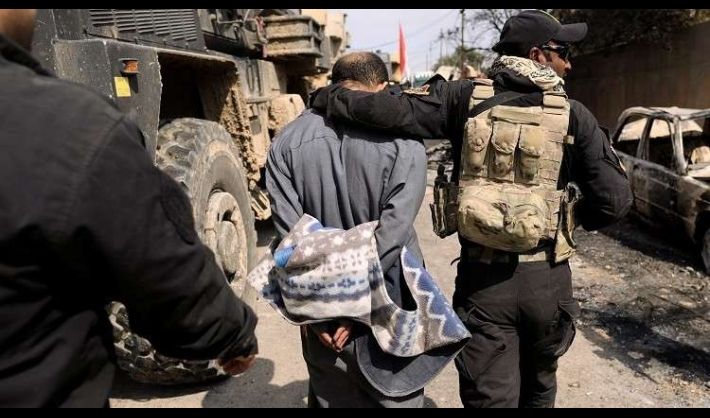  اعتقال 13 داعشياً أيسر الموصل 