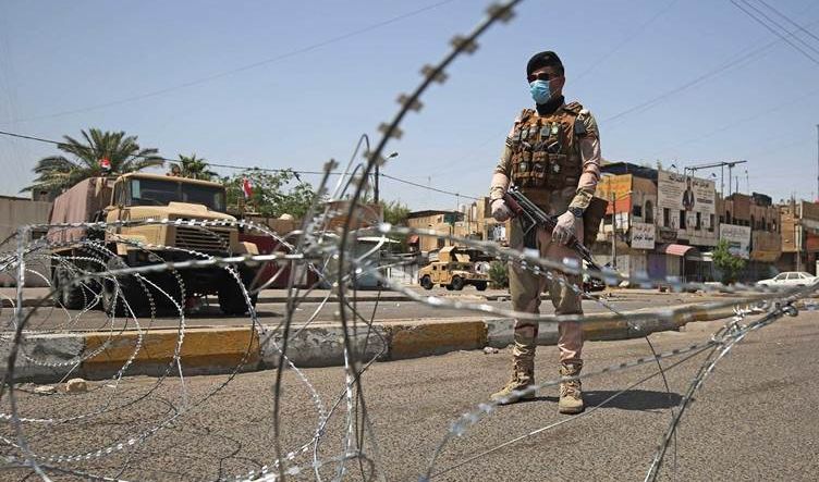 العراق يفرض حظرا للتجوال من 8 مساءً للـ5 صباحاً