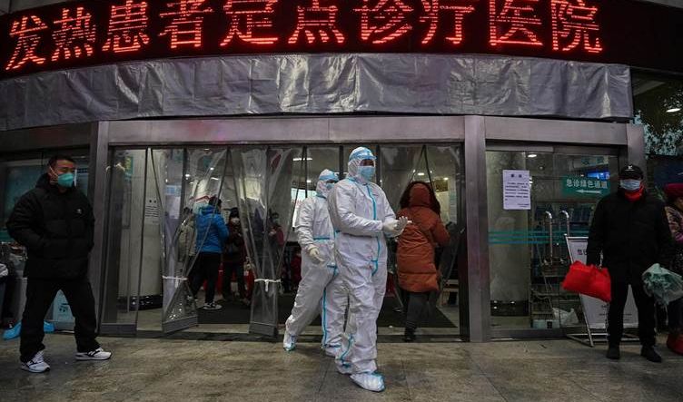 الصين تعلن تراجع الوفيات اليومية بسبب كورونا بنحو 80 بالمئة