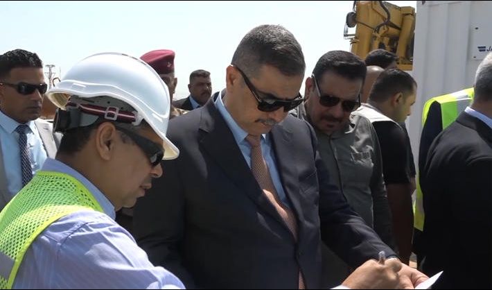  وزير الدفاع يعلن إنشاء أكبر قاعدة بحرية عسكرية في البصرة