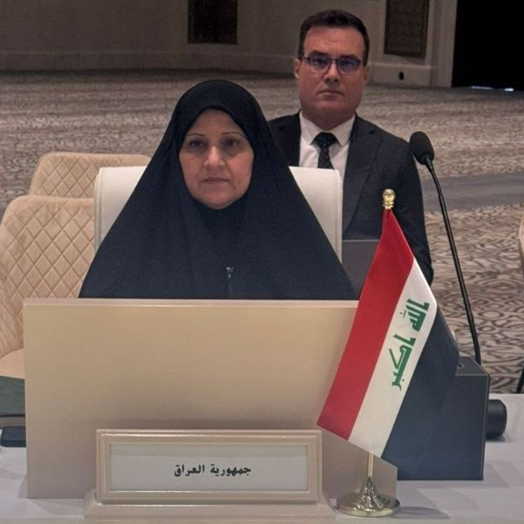 وزيرة الاتصالات تعلن استحصال الموافقة على إدخال رخصة مشغل جوال رابعة للعراق