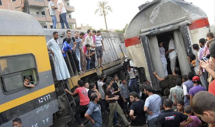 ارتفاع حصيلة حادث القطار بمصر الى قتيلين و 16 جريحاً