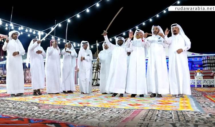 قطريون يقيمون مضايف لاستقبال مشجعي كأس العالم