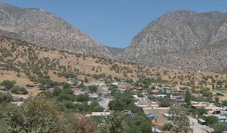 إخلاء قرية في العمادية جرّاء استمرار القصف التركي
