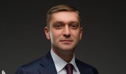 السفير الأذربيجاني يعلن عن تسهيل منح الفيزا للعراقيين