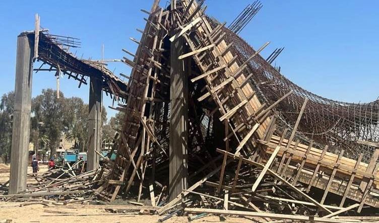 الدفاع المدني ينقذ 8 عمال من تحت ركام بناية منهارة في بغداد