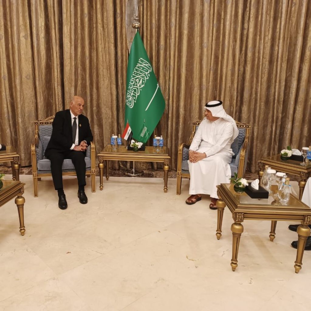 وزير الموارد: مساعٍ للتعاون مع السعودية لاستثمار المياه الجوفية