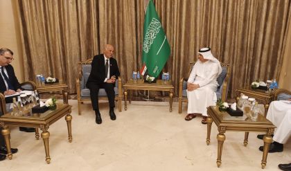 وزير الموارد: مساعٍ للتعاون مع السعودية لاستثمار المياه الجوفية