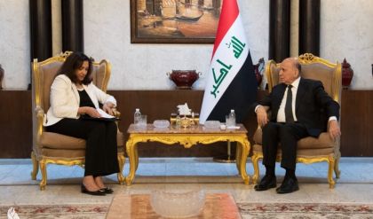 وزير الخارجية: العراق قطع شوطاً كبيراً في مجال البناء الديمقراطي لمؤسساته