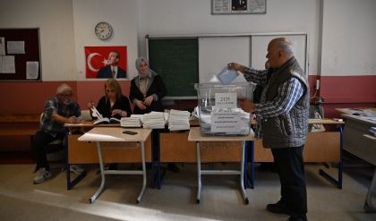 تركيا: حزب الشعب الجمهوري المعارض يفوز بالانتخابات المحلية في إسطنبول وأنقرة