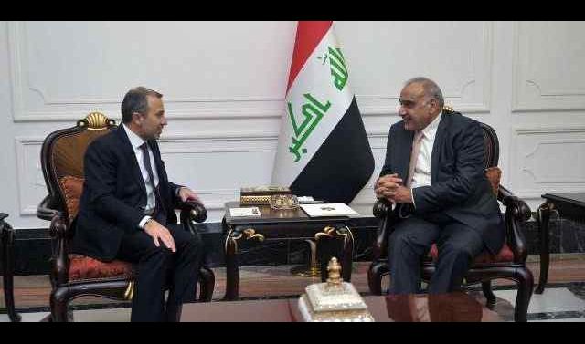 وزير الخارجية اللبناني يعد عبد المهدي برفع “الفيزا” للعراقيين