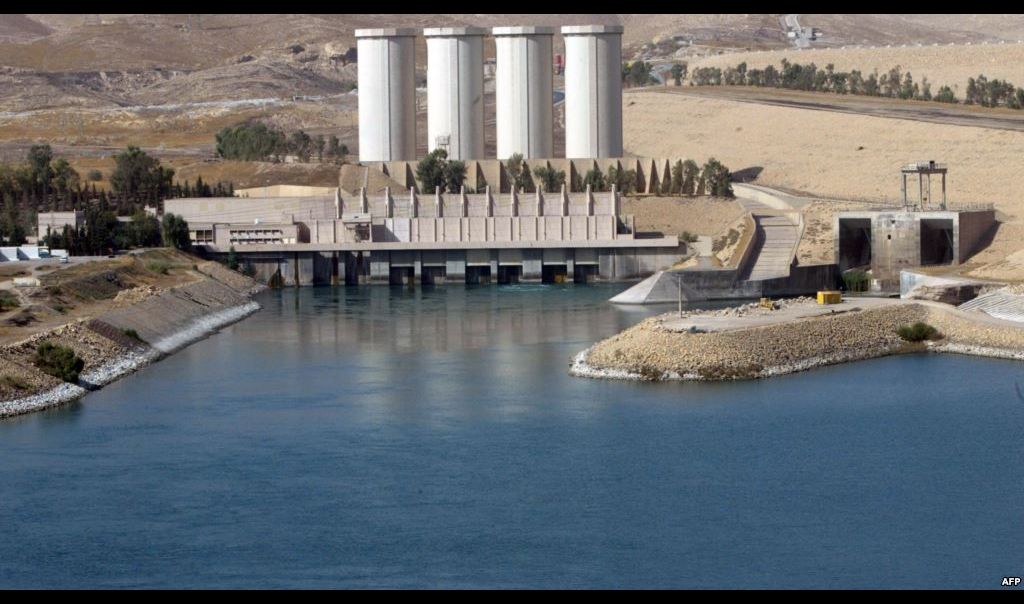  وزير الموارد المائية: لا مخاوف من انهيار سد الموصل