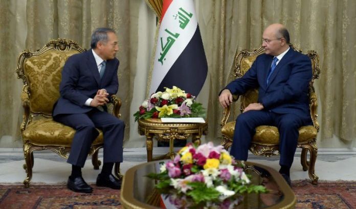 صالح يدعو الشركات الكورية للمساهمة في اعادة اعمار العراق